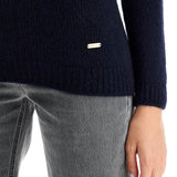 REGULAR FIT V-NECK PULLOVER SWEATER.